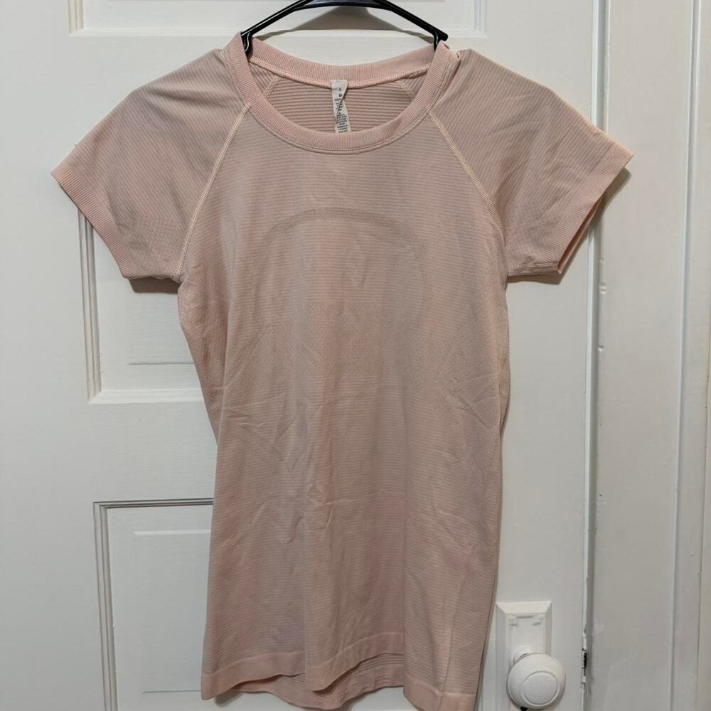 Lululemon light pink swiftly tee